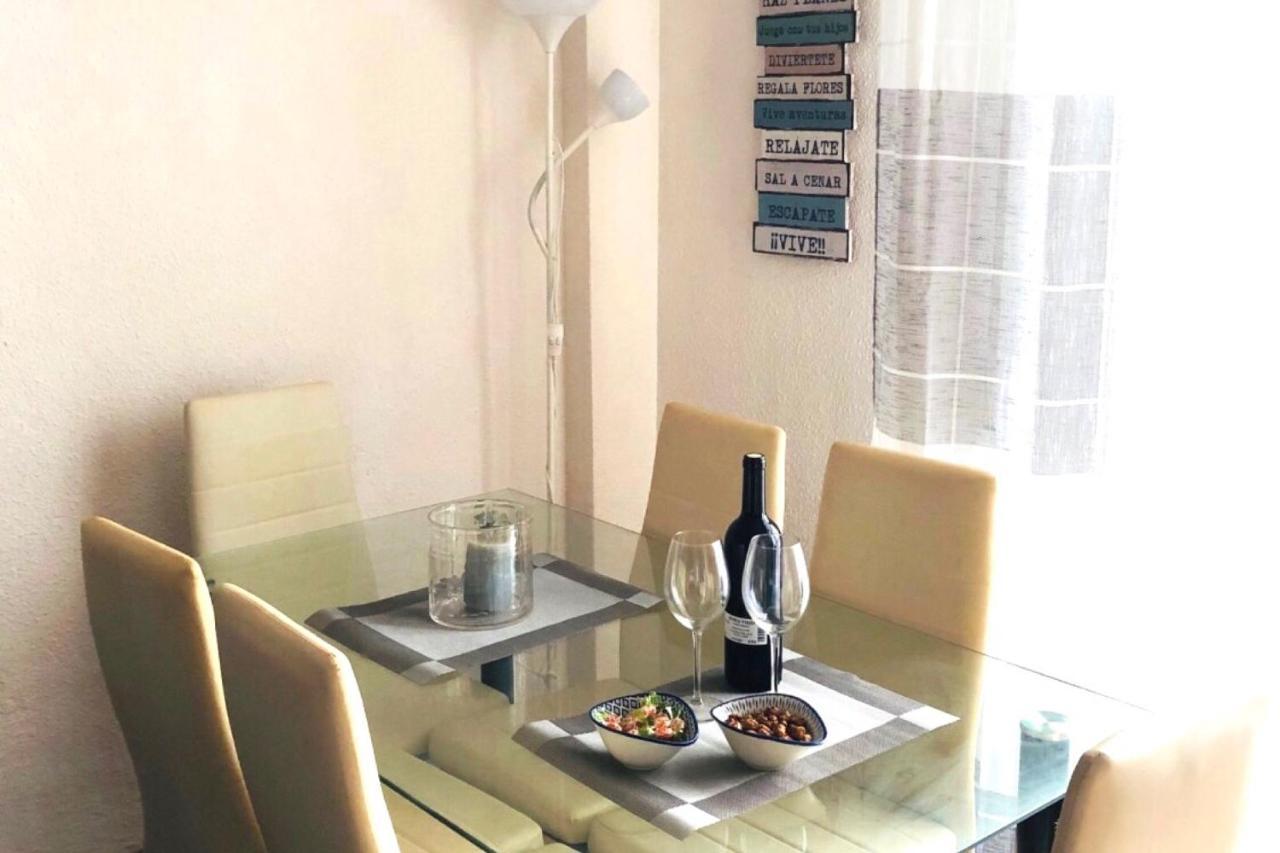 Apartment With Pool & Balcony Less Than 10Min Walk To La Mata Beach! Торевиеха Екстериор снимка