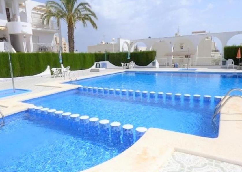 Apartment With Pool & Balcony Less Than 10Min Walk To La Mata Beach! Торевиеха Екстериор снимка