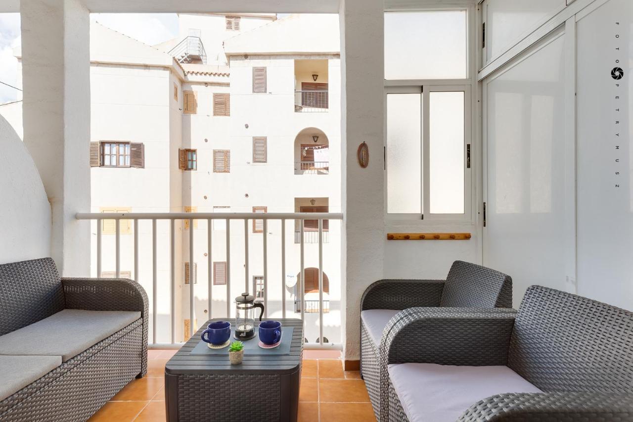 Apartment With Pool & Balcony Less Than 10Min Walk To La Mata Beach! Торевиеха Екстериор снимка